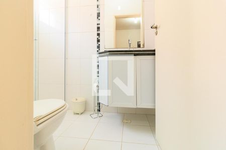 Casa à venda com 195m², 3 quartos e 4 vagas Casa à venda com 195m², 3 quartos e 4 vagasBanheiro da Suíte 3