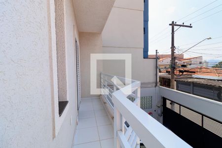 Casa à venda com 195m², 3 quartos e 4 vagas Casa à venda com 195m², 3 quartos e 4 vagasVaranda da Suíte 2