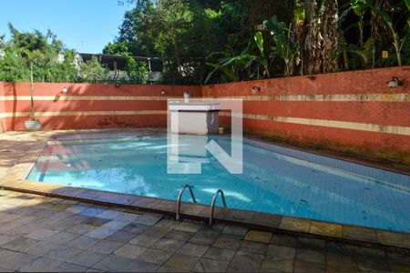Casa de condomínio à venda com 75m², 3 quartos e 1 vaga Casa de condomínio à venda com 75m², 3 quartos e 1 vagaÁrea comum - Piscina