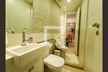 Apartamento à venda com 86m², 3 quartos e 1 vaga Apartamento à venda com 86m², 3 quartos e 1 vagaLavabo