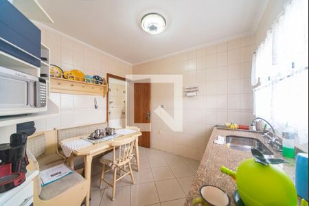 Apartamento à venda com 98m², 3 quartos e 2 vagas Apartamento à venda com 98m², 3 quartos e 2 vagasCozinha