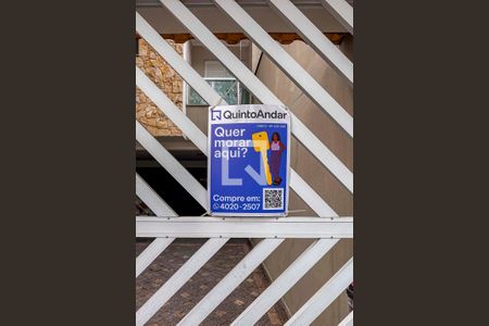 Apartamento à venda com 98m², 3 quartos e 2 vagas Apartamento à venda com 98m², 3 quartos e 2 vagasPlaca Banner Instalada na Fachada