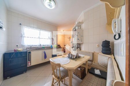 Apartamento à venda com 98m², 3 quartos e 2 vagas Apartamento à venda com 98m², 3 quartos e 2 vagasCozinha