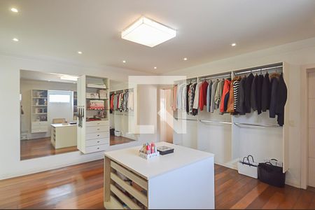 Casa à venda com 701m², 4 quartos e 5 vagasCloset da suíte