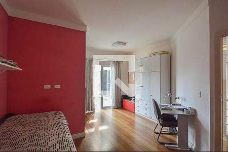 Casa à venda com 701m², 4 quartos e 5 vagasQuarto 1 - Suíte