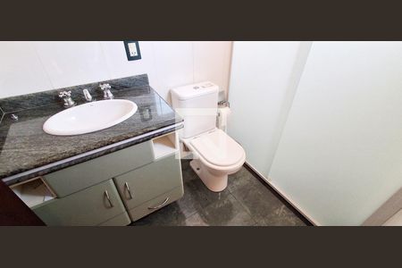 Casa à venda com 311m², 3 quartos e 3 vagasSuíte 3