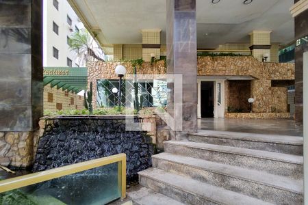 Apartamento para alugar com 78m², 2 quartos e 1 vaga Apartamento para alugar com 78m², 2 quartos e 1 vagaHall de entrada