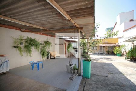 Casa à venda com 396m², 3 quartos e 10 vagasQuintal 
