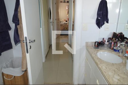 Apartamento à venda com 169m², 3 quartos e 3 vagasBanheiro da Suíte 3