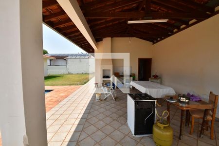 Casa à venda com 420m², 5 quartos e 3 vagasVaranda