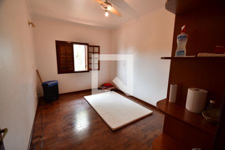 Casa à venda com 420m², 5 quartos e 3 vagasQuarto 1