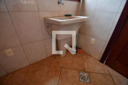 Casa à venda com 420m², 5 quartos e 3 vagasÁrea de Serviço 1