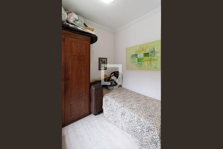 Casa à venda com 256m², 4 quartos e 4 vagas Casa à venda com 256m², 4 quartos e 4 vagasQuarto de serviço