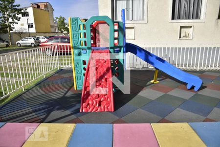 Apartamento à venda com 49m², 2 quartos e 1 vaga Apartamento à venda com 49m², 2 quartos e 1 vagaÁrea comum - Playground