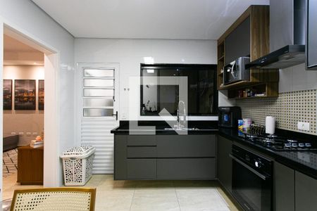 Casa de condomínio à venda com 200m², 3 quartos e 1 vaga Casa de condomínio à venda com 200m², 3 quartos e 1 vagaCozinha