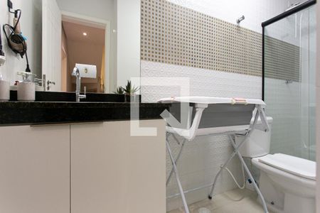Casa de condomínio à venda com 200m², 3 quartos e 1 vaga Casa de condomínio à venda com 200m², 3 quartos e 1 vagaBanheiro