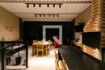Casa de condomínio à venda com 200m², 3 quartos e 1 vaga Casa de condomínio à venda com 200m², 3 quartos e 1 vagaEspaço Gourmet