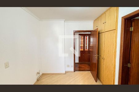 Apartamento à venda com 150m², 3 quartos e 2 vagas Apartamento à venda com 150m², 3 quartos e 2 vagasSuíte 2