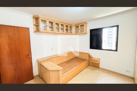 Apartamento à venda com 150m², 3 quartos e 2 vagas Apartamento à venda com 150m², 3 quartos e 2 vagasSuíte 3