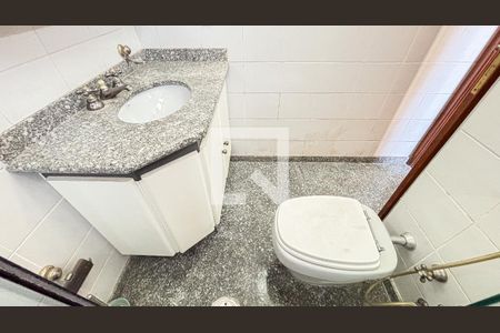Apartamento à venda com 150m², 3 quartos e 2 vagas Apartamento à venda com 150m², 3 quartos e 2 vagasBanheiro da Suíte 3