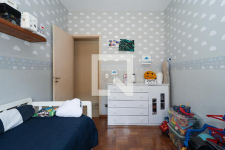 Casa à venda com 171m², 3 quartos e 2 vagasQuarto 2