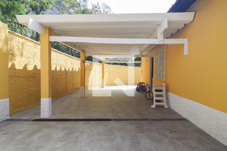 Casa à venda com 171m², 3 quartos e 2 vagasÁrea Externa