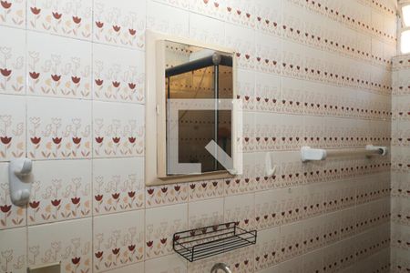 Casa à venda com 171m², 3 quartos e 2 vagasBanheiro