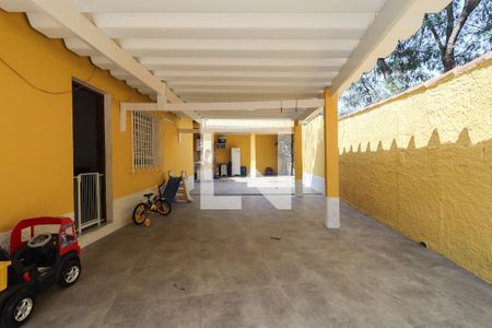 Casa à venda com 171m², 3 quartos e 2 vagasÁrea Externa