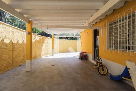 Casa à venda com 171m², 3 quartos e 2 vagasÁrea Externa