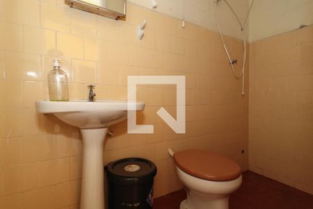 Casa à venda com 171m², 3 quartos e 2 vagasBanheiro de Serviço