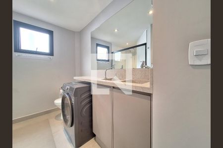 Banheiro de apartamento para alugar com 1 quarto, 37m² em Pompeia, São Paulo