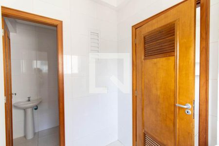 Apartamento para alugar com 101m², 4 quartos e 2 vagas Apartamento para alugar com 101m², 4 quartos e 2 vagasÁrea de Serviço