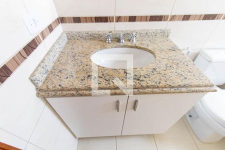 Apartamento para alugar com 101m², 4 quartos e 2 vagas Apartamento para alugar com 101m², 4 quartos e 2 vagasBanheiro da Suíte