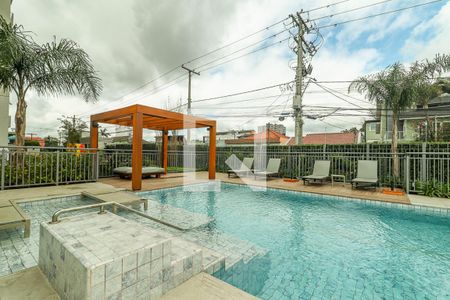 Apartamento à venda com 67m², 3 quartos e 1 vaga Apartamento à venda com 67m², 3 quartos e 1 vagaÁrea comum - Piscina