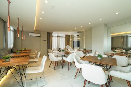 Apartamento à venda com 67m², 3 quartos e 1 vaga Apartamento à venda com 67m², 3 quartos e 1 vagaÁrea comum - Salão de festas