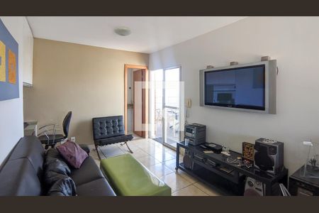 Apartamento à venda com 120m², 2 quartos e 2 vagasCobertura