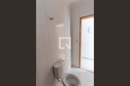 Apartamento à venda com 38m², 2 quartos e sem vaga Apartamento à venda com 38m², 2 quartos e sem vagaBanheiro