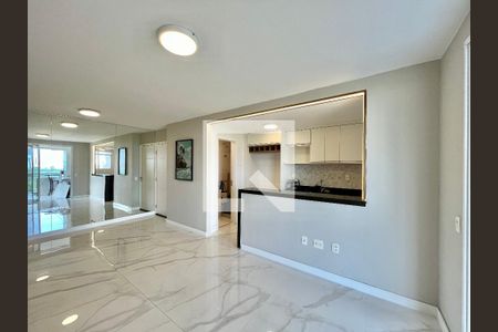 Sala de apartamento para alugar com 2 quartos, 85m² em Barra Olímpica, Rio de Janeiro