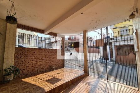 Casa à venda com 100m², 2 quartos e 2 vagas Casa à venda com 100m², 2 quartos e 2 vagasGaragem