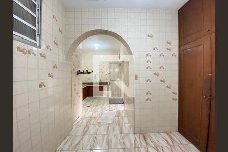 Casa à venda com 200m², 6 quartos e 3 vagas Casa à venda com 200m², 6 quartos e 3 vagasCozinha
