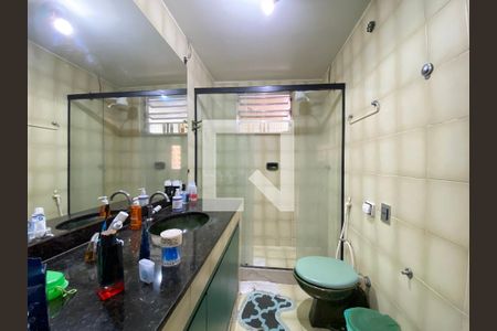 Casa à venda com 200m², 6 quartos e 3 vagas Casa à venda com 200m², 6 quartos e 3 vagasBanheiro casa 2