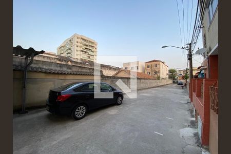 Casa à venda com 200m², 6 quartos e 3 vagas Casa à venda com 200m², 6 quartos e 3 vagasVila