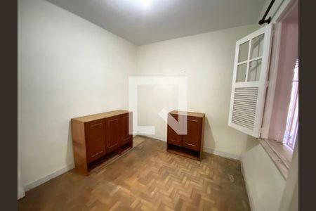 Casa à venda com 200m², 6 quartos e 3 vagas Casa à venda com 200m², 6 quartos e 3 vagasQuarto 3