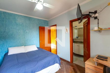 Casa à venda com 338m², 4 quartos e 4 vagas Casa à venda com 338m², 4 quartos e 4 vagasSuíte 2