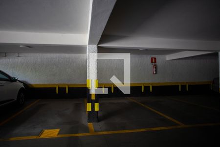 Apartamento à venda com 238m², 4 quartos e 1 vaga Apartamento à venda com 238m², 4 quartos e 1 vagaGaragem