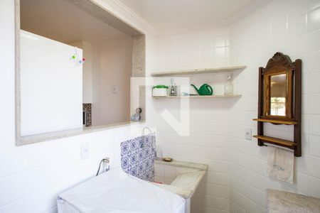 Apartamento à venda com 238m², 4 quartos e 1 vaga Apartamento à venda com 238m², 4 quartos e 1 vagaÁrea de Serviço