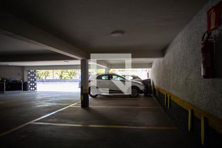 Apartamento à venda com 238m², 4 quartos e 1 vaga Apartamento à venda com 238m², 4 quartos e 1 vagaGaragem