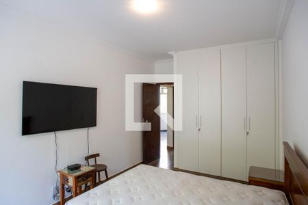 Apartamento à venda com 238m², 4 quartos e 1 vaga Apartamento à venda com 238m², 4 quartos e 1 vagaQuarto 1
