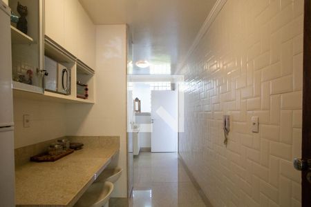 Apartamento à venda com 238m², 4 quartos e 1 vaga Apartamento à venda com 238m², 4 quartos e 1 vagaCozinha