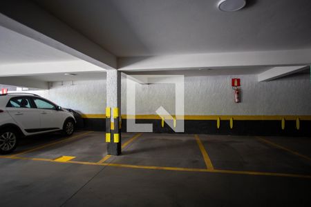 Apartamento à venda com 238m², 4 quartos e 1 vaga Apartamento à venda com 238m², 4 quartos e 1 vagaGaragem